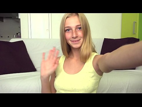 ❤️ Kai man nuobodu, tingiai masturbuoju savo rožinę putytę ❤️❌ Anal porno prie mūsų