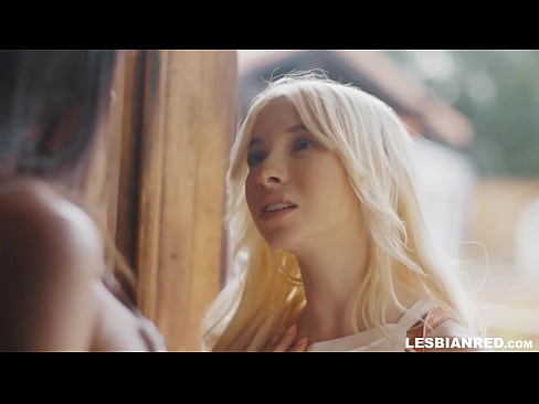 ❤️ Mergina grįžta namo po kelių mėnesių ir baigia valgyti savo patėvio putę ❤️❌ Anal porno prie mūsų